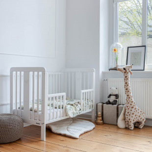 Fairy - lit bébé avec barrière ouverte